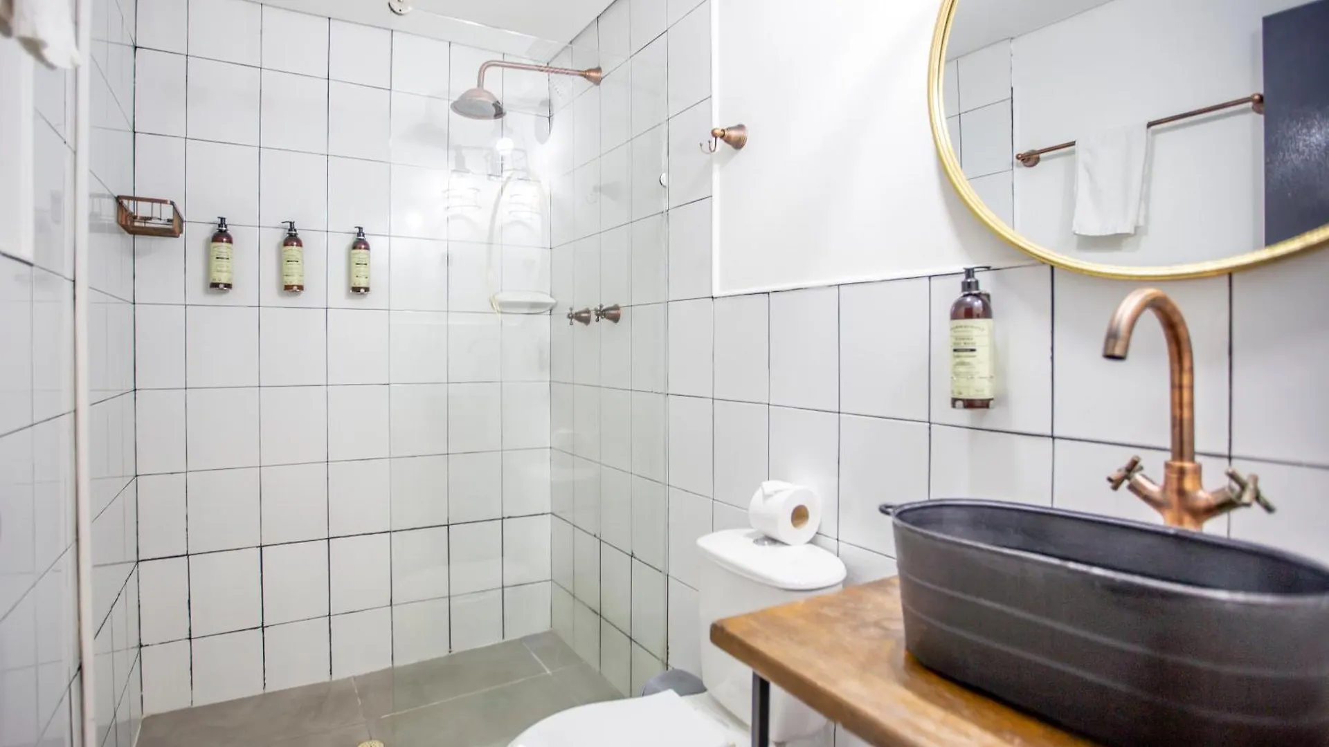 Socialtel Medellin Hotel