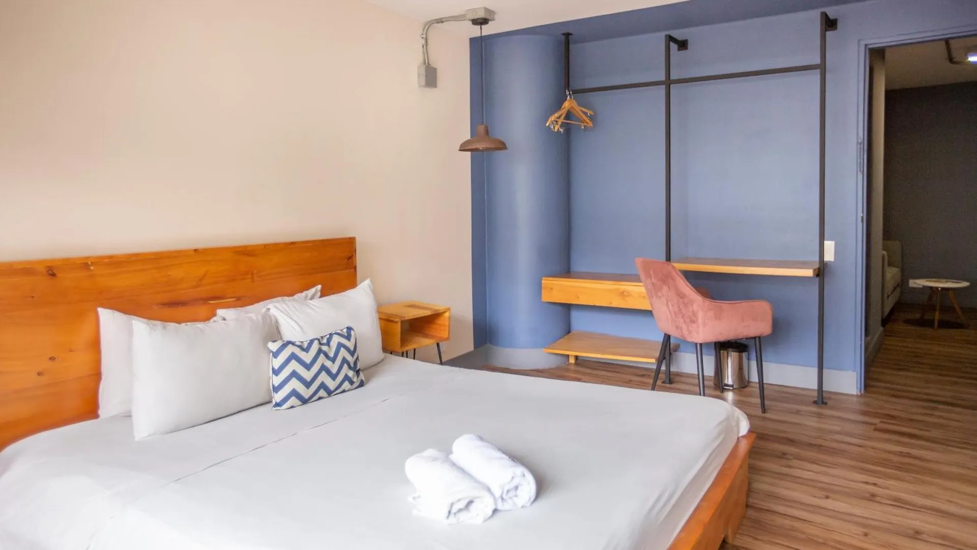 Socialtel Medellin Hotel