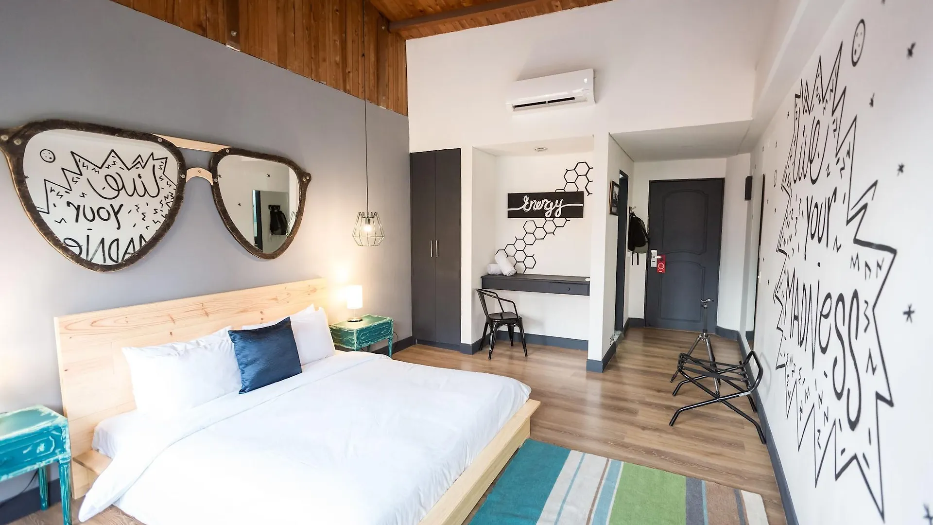 Socialtel Medellin Hotel