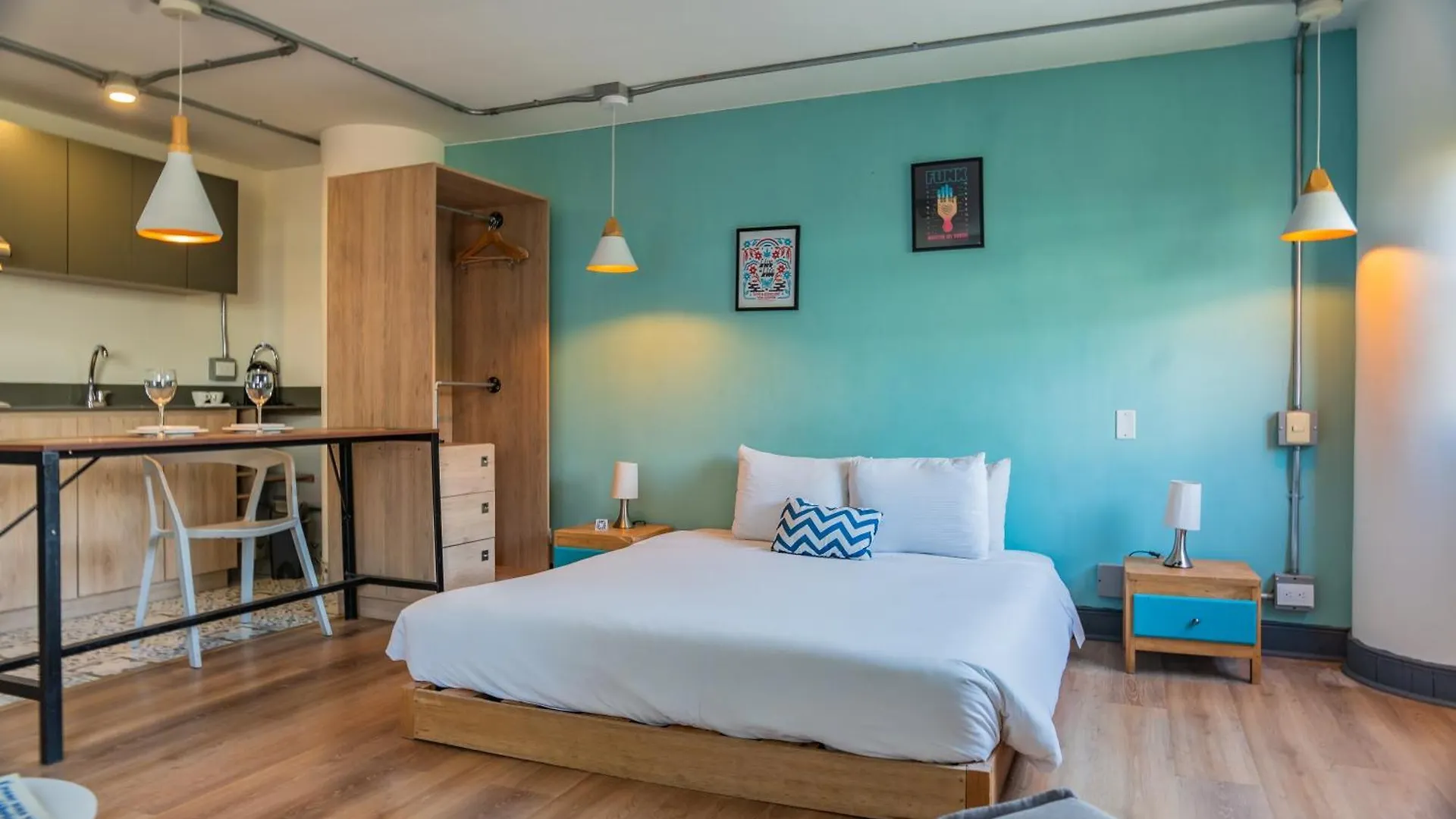 Socialtel Medellin Hotel