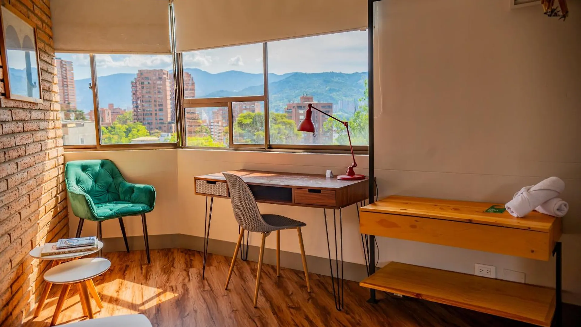 ***  Socialtel Medellin Hotel Colombia