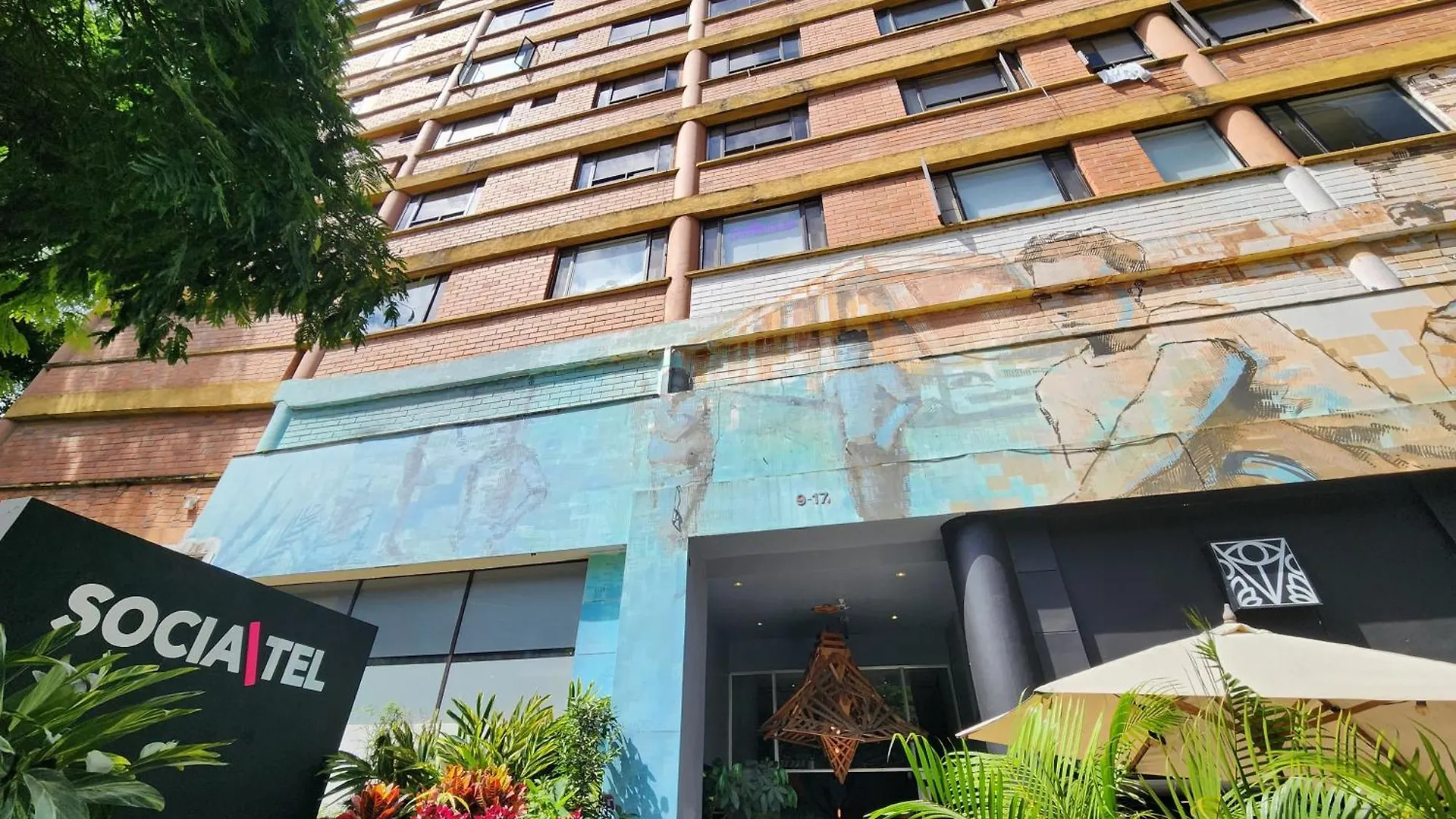 Socialtel Medellin Hotel